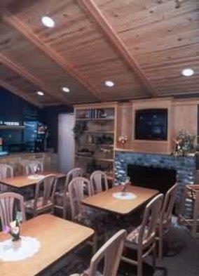 Poulsbo Inn & Suites Interior photo